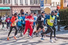struct//4_referencje/konkursy/3polmaraton_grupa.jpg